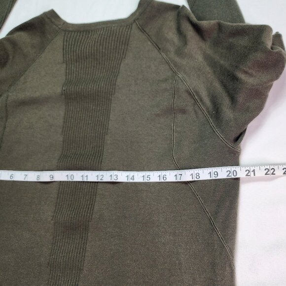 Smart Wool Green Pullover Sweater (L) - Picture 8 of 8